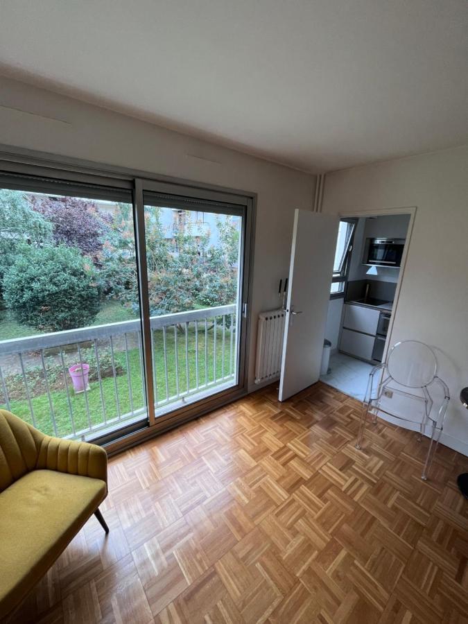 Suite 2 Pieces Sur Jardin Paris Extérieur photo